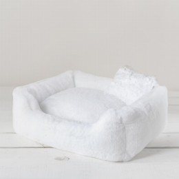 Divine Dog Bed (Color: White, Size: One Size)